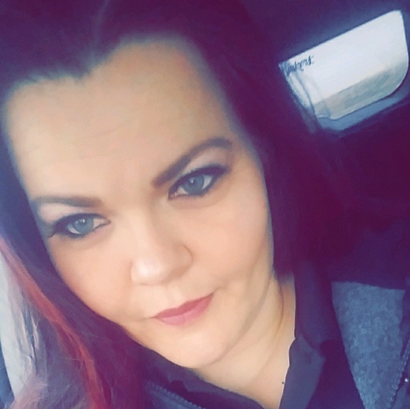 Meet your Posher, Samantha - Picture 1 of 1